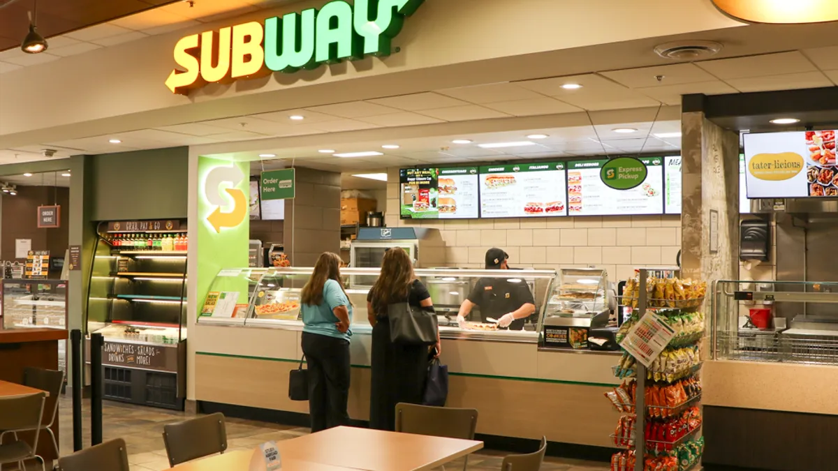 Restaurant Subway din Iași, sancționat (sursa: ziaruldeiasi.ro)