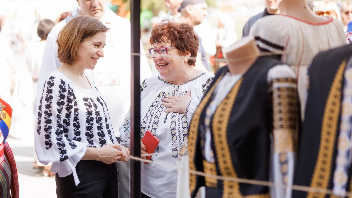 În R.Moldova se poate: zece raioane în loc de 32 și mult mai puține primării Foto: Facebook Maia Sandu