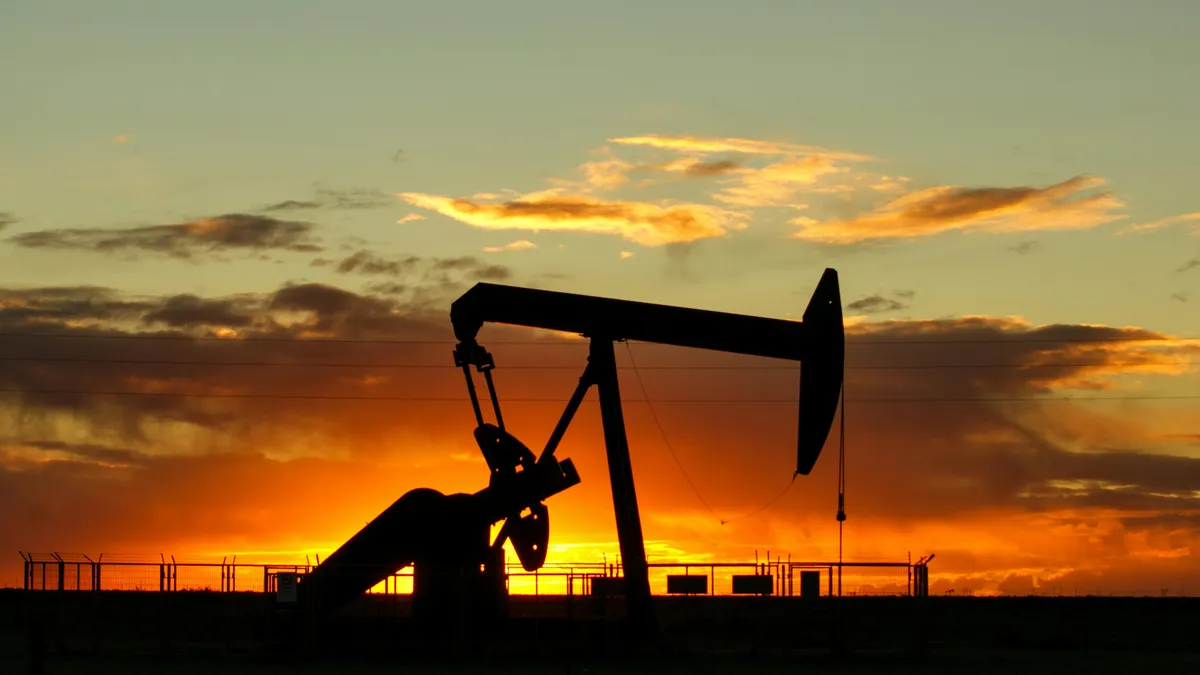 Iranul amenință blocarea petrolului ani de zile (sursa: Pexels/Jan Zakelj)