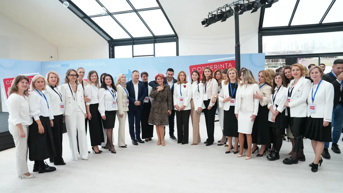 Olguța Vasilescu, despărțire patetică, cu aspecte nord-coreene, de soțul ei, care părăsește PSD Dolj Foto: Facebook