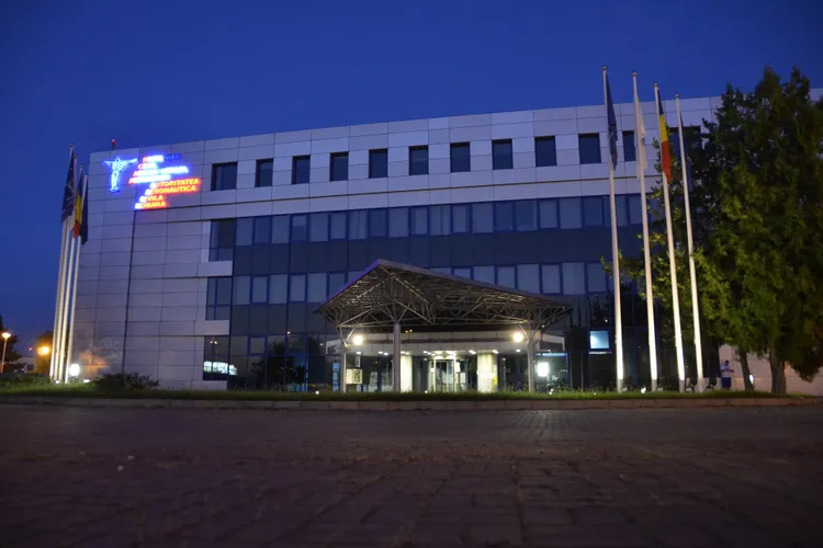 Indemnizațiile șefilor Autorității Aeronautice Civile cresc cu nerușinare Foto: Facebook