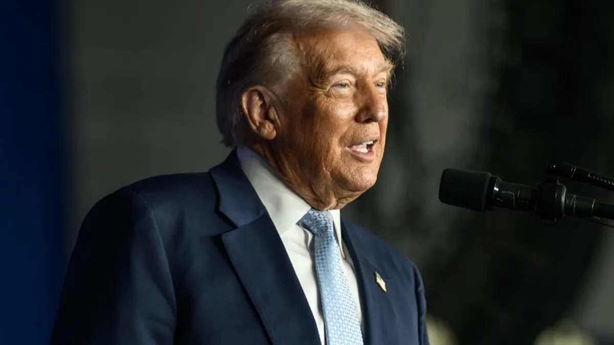 Americanii îl consideră pe Trump imprevizibil (sursa: Facebook/The White House)