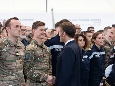 Macron vrea redeschiderea strâmtorii Ormuz, Iranul reacționează (sursa: Facebook/Emmanuel Macron)