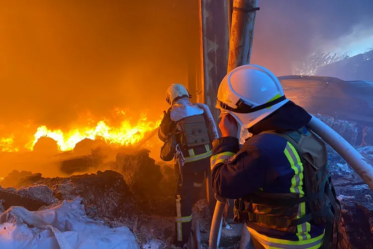 30% din infrastructura energetică ucraineană, distrusă (sursa: Facebook/ДСНС України)