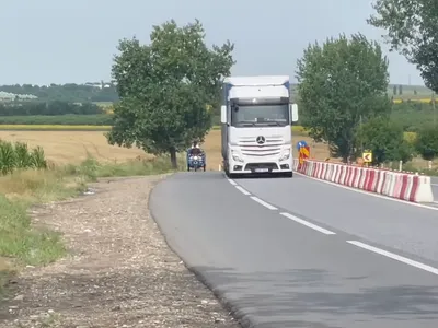 E85: bandă îngustată, risc uriaș de accidente (sursa: Facebook/Nicu Rosu)