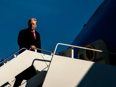 Trump îndeamnă iranienii să continue protestele (sursa: Facebook/The White House)