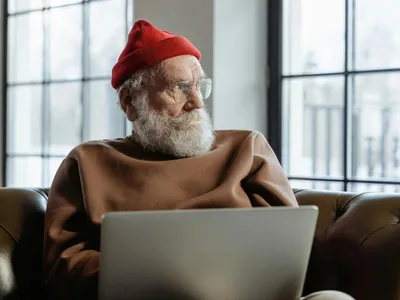 Pilonul II, randament afectat de inflație (sursa: Pexels/MART PRODUCTION)