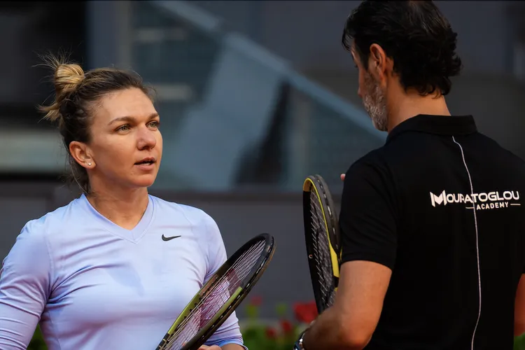 Halep, "hărțuire de neconceput", afirmă Mouratoglu (sursa: Twitter/Patrick Mouratoglu)