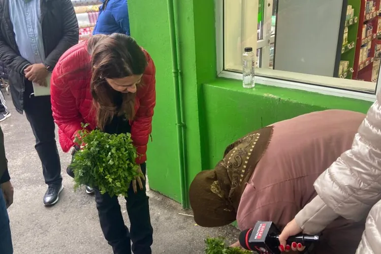 Anca Alexandrescu îl atacă pe Băluță Foto: NewsBucuresti.ro