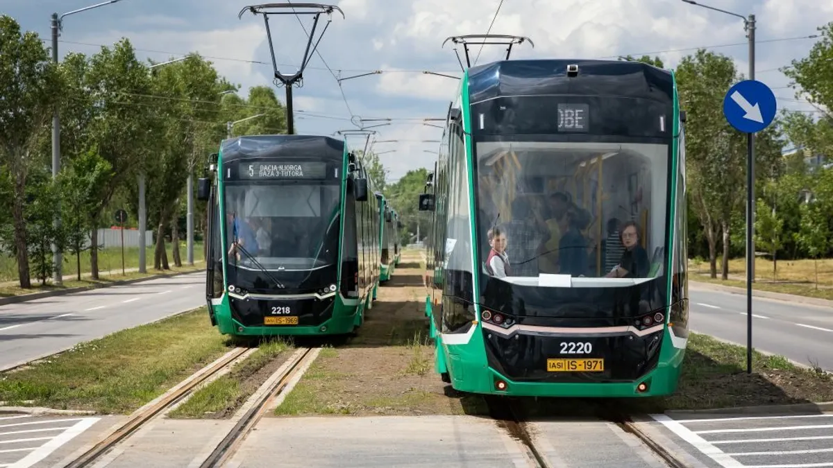 tramvaie pe rute din Iași