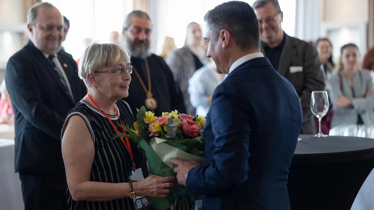 Primarul, acuzat că-și bătea crunt nevasta (sursa: Facebook/Mihai Chirica)