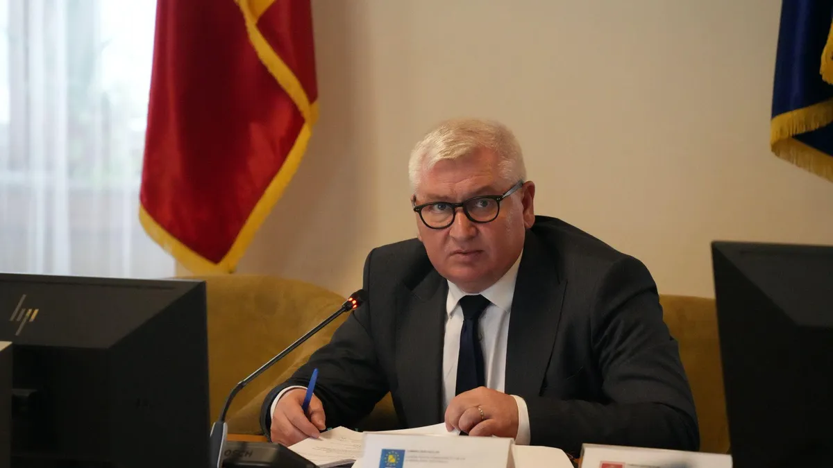 Un vicepreședinte al PNL îl amenință pe Nicușor Dan cu referendumul de destituire Foto: Facebook