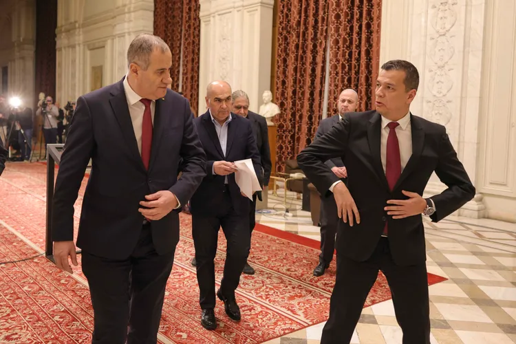 A mințit Bolojan când s-a lăudat cu restructurarea CJ Bihor? Grindeanu este acuzatorul Foto: Inquam/Octav Ganea