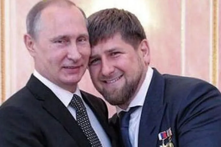 Kadârov, cecenul favorit de la curtea lui Putin, face box cu echipamente Louis Vuitton Foto: Kremlin.ru