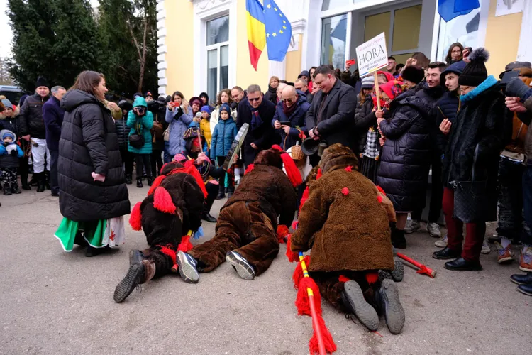 Oamenii lui Grindeanu din eșalonul II, atacuri în echipă împotriva lui Bolojan Foto: Facebook Marius Budăi