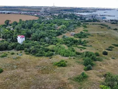 Blocuri peste dune marine la Agigea (sursa: ziaruldeiasi.ro)