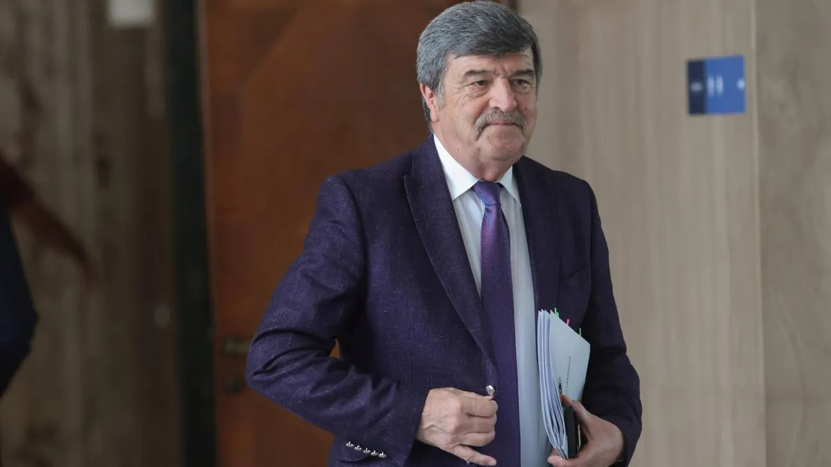 Salariul mărit, „interpretarea” greșită a legii (sursa: Inquam Photos/george Călin)