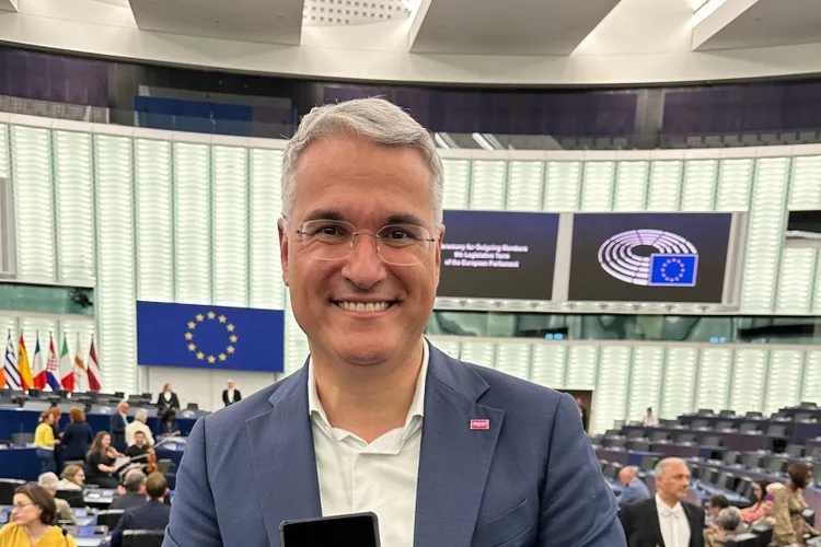 Dragoș Pîslaru va gestiona fondurile europene (sursa: Facebook/Dragoș Pîslaru)