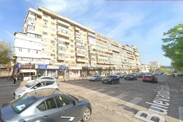 Apartamente goale în centrele marilor orașe (sursa: maps.google.com)