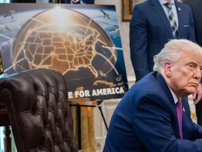 "Domul de aur", război nuclear spațial (sursa: Facebook/The White House)