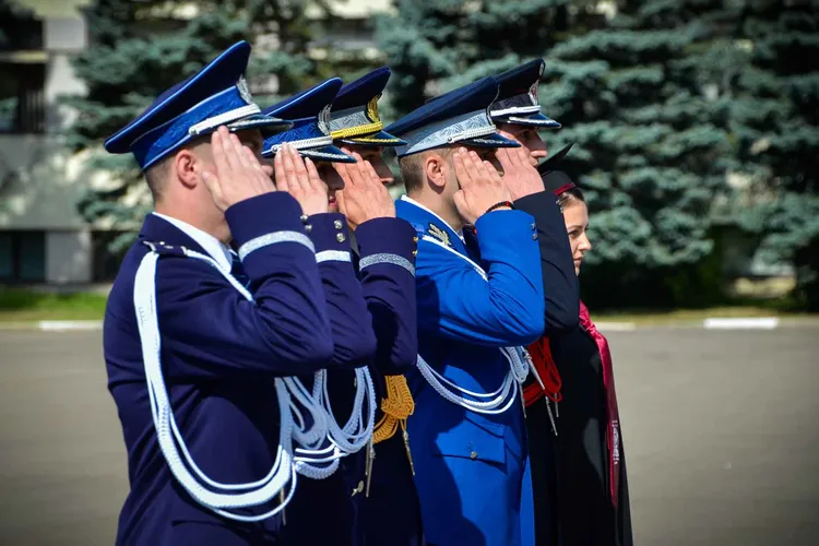 În 2025, 16,8 miliarde de lei pentru pensiile speciale Foto: Academia de Politie