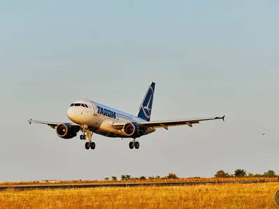 TAROM, pierderi financiare și posibile concedieri (sursa: Facebook/TAROM)