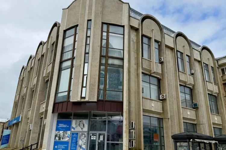 Clădire Romtelecom, executată silit (sursa: ziaruldeiasi.ro)