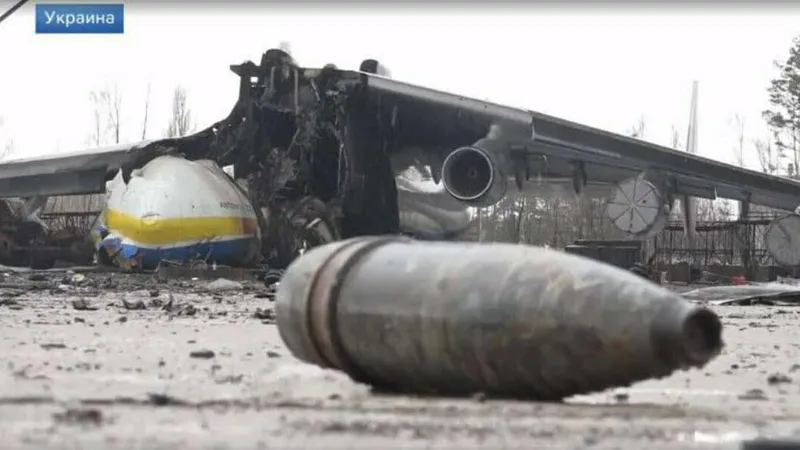 Aeroportul Antonov (Hostomel), abandonat de ruși (sursa: theaviationgeekclub.com)