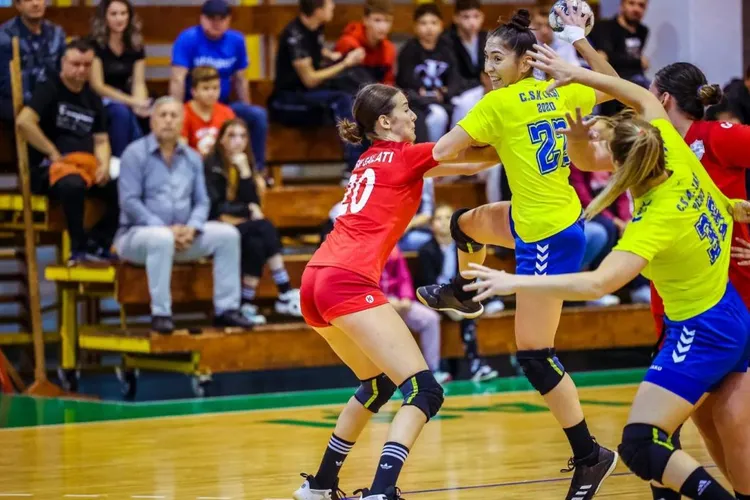 Salarii uriașe la o echipă din ultima ligă susținută financiar de Primăria Iași (sursa: ziarulideiasi.ro)