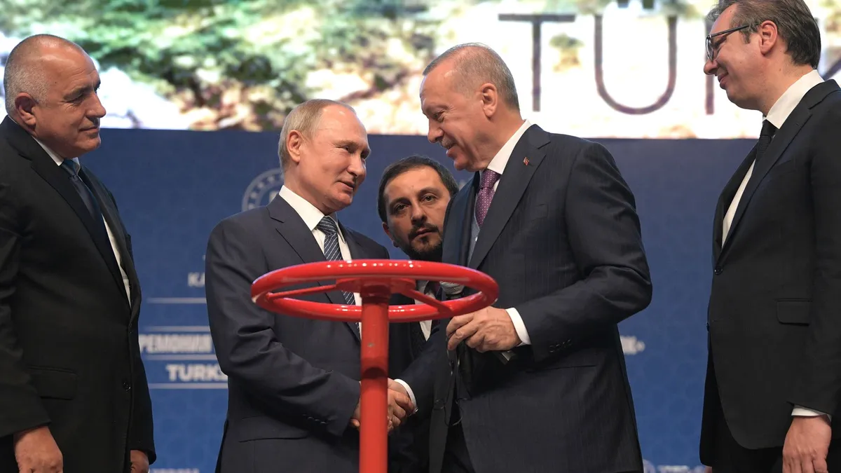 UE plafonează prețurile produselor petroliere rusești (sursa: kremlin.ru)