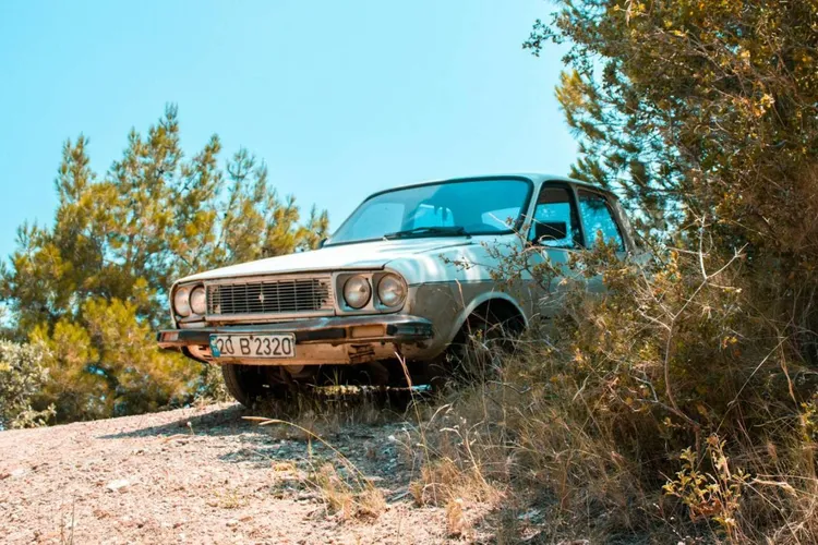 Programul „Rabla 2025”, buget suplimentat (sursa: Pexels/Thomas Ronveaux)