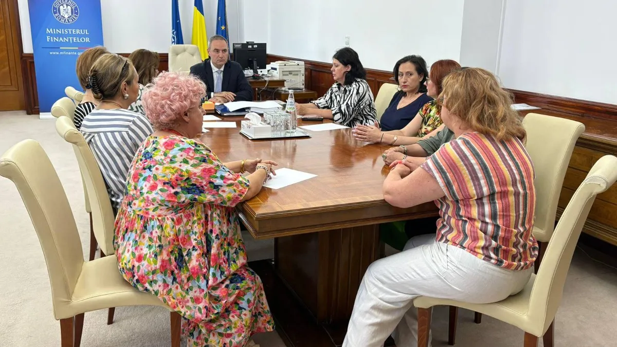 Nazare: Nu blocăm salariile și pensiile (sursa: Facebook/Alexandru Nazare)