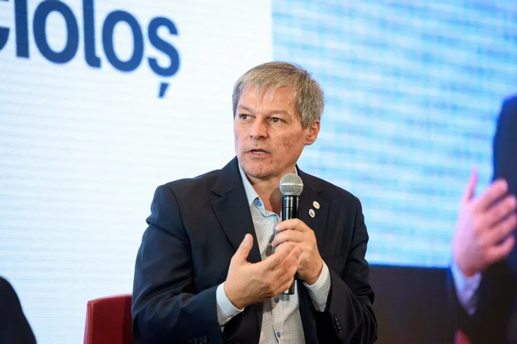 Dacian Cioloș acuză PSD și PNL că sunt prietene cu George Simion