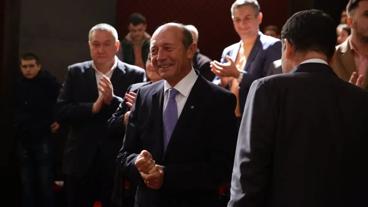 Băsescu, critic cu Nicușor Dan