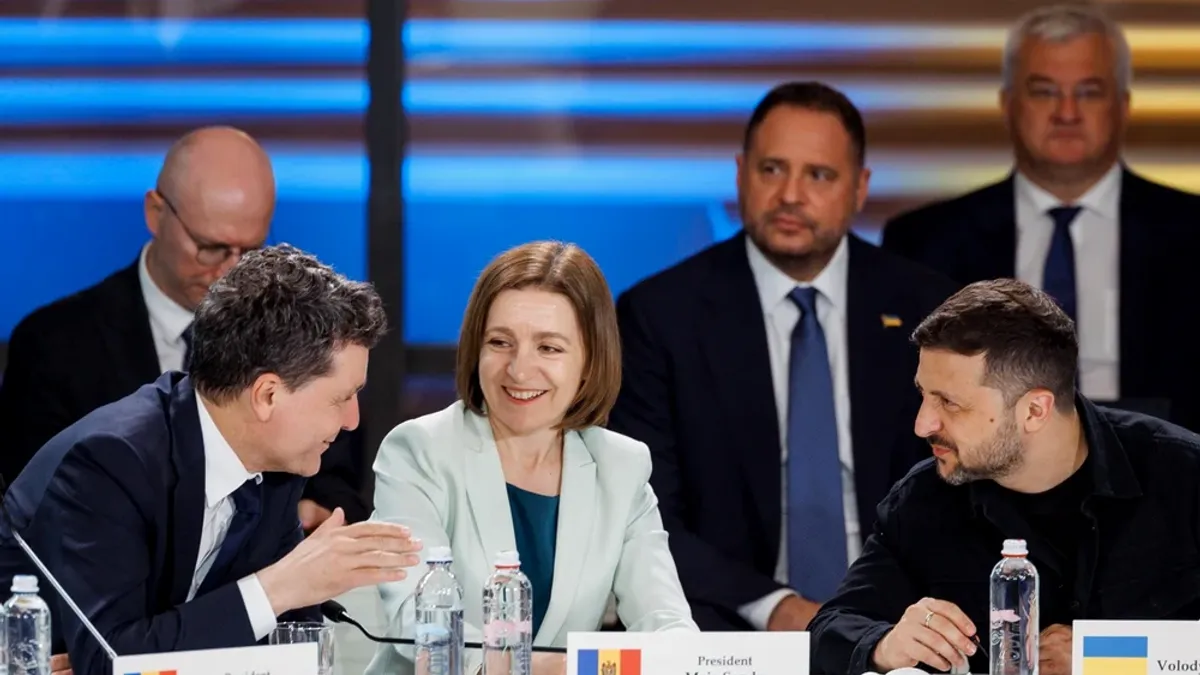 Zelenski, despre alegerile din Moldova: „Nu sunt o afacere internă” Foto: Facebook Maia Sandu