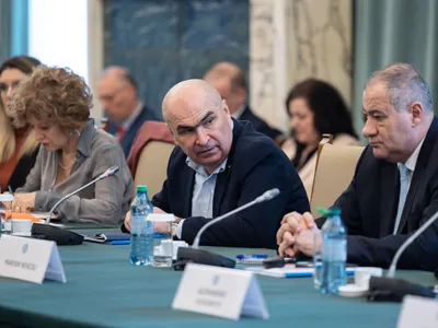 Coaliția aprobă reforma administrației (sursa: Facebook/Guvernul României)