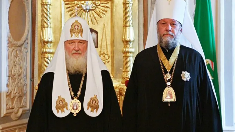 Patriarhul Chiril își felicită agentul din Basarabia, pe mitropolitul Vladimir