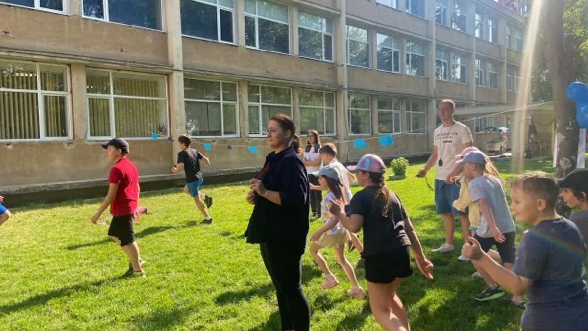 "Luptele" elevilor ucraineni refugiați în România (sursa: ziaruldeiasi.ro)