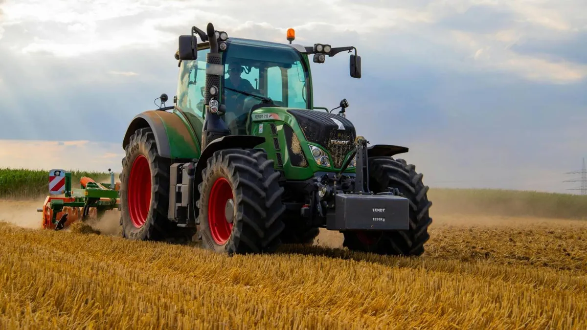 Terenurile agricole, mai ieftine în nord-estul României (sursa: Pexels/Jannis Knorr)