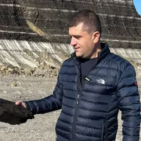 Fabrica de Pulberi Făgăraș, căpușată de un SRL (sursa: Facebook/Radu Miruță)