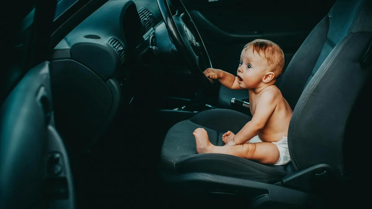 Copiii fără centură în mașină, pericol imens (sursa: Pexels/Helena Jankovičová Kováčová)