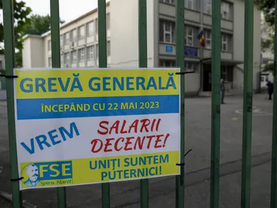 Profesorii greviști, contracte de muncă suspendate (sursa: Inquam Photos/Octav Ganea)