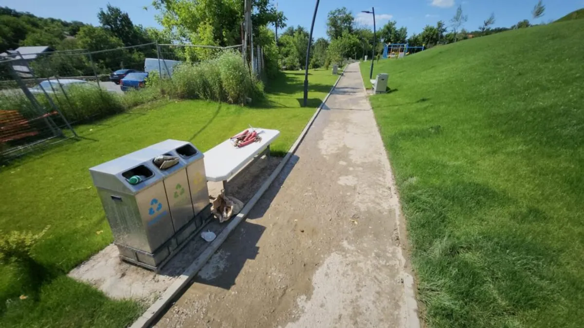 Parc exorbitant, ținut închis de Primărie (sursa: ziaruldeiasi.ro)