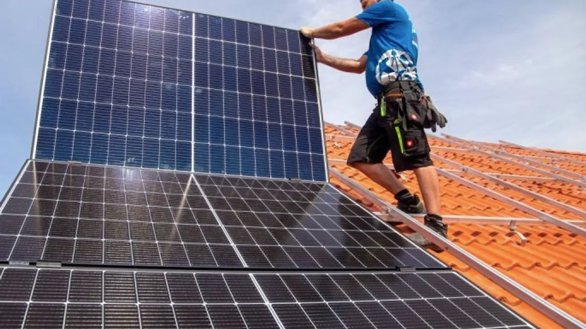 AFM a suspendat brusc programul fotovoltaicelor (sursa: ziaruldeiasi.ro)