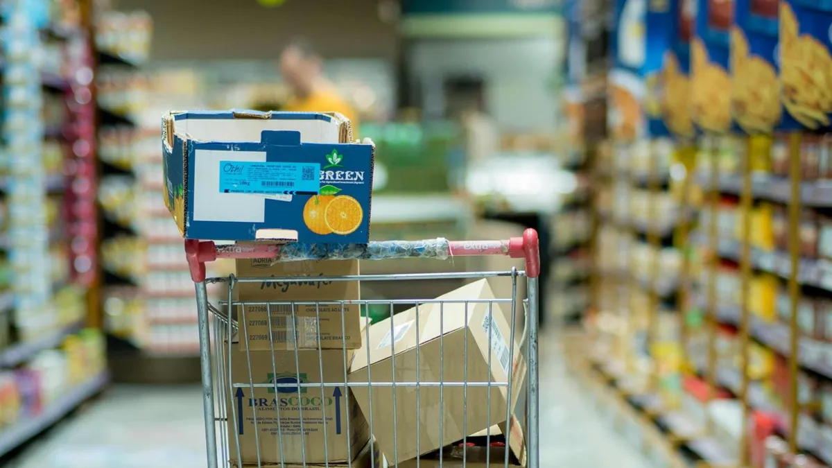 Supermarketurile vor miza pe brand-uri proprii (sursa: Pexels/Wallace Chuck)