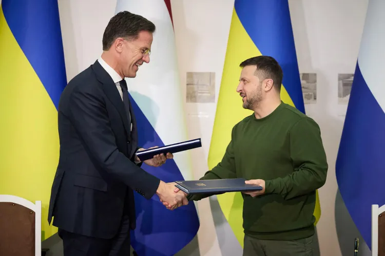Rutte cere sprijin militar pentru Ucraina (sursa: Facebook/MinPres Mark Rutte)
