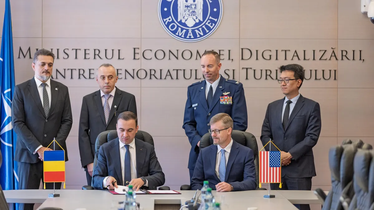 Acord SUA-România pentru coproducția de muniție (sursa: Facebook/U.S. Embassy Bucharest)