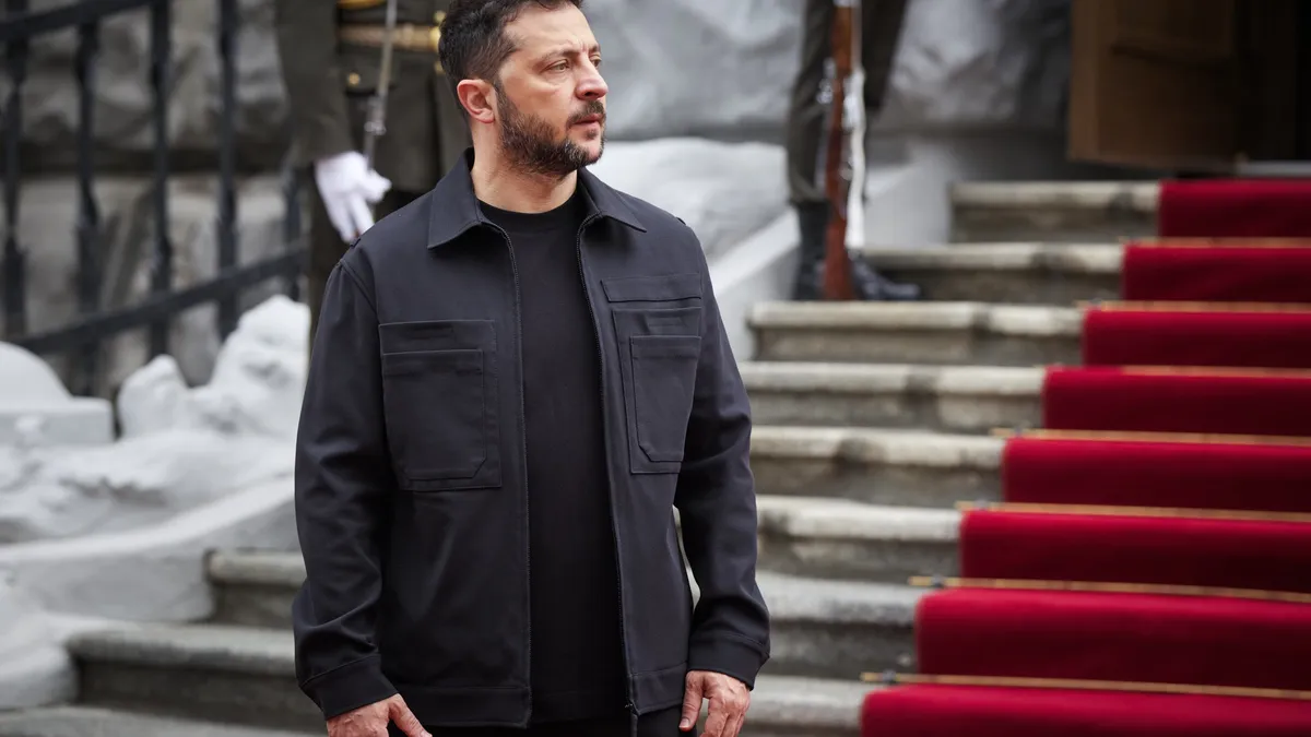 Ziua Independenței Ucrainei, lupte și omagii (sursa: Facebook/Volodimir Zelenski)