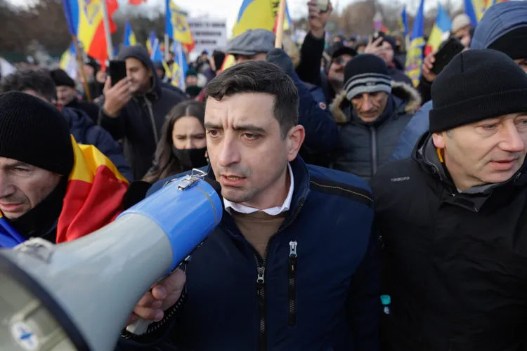 Simion propune PSD-ului să guverneze împreună, cu Georgescu premier