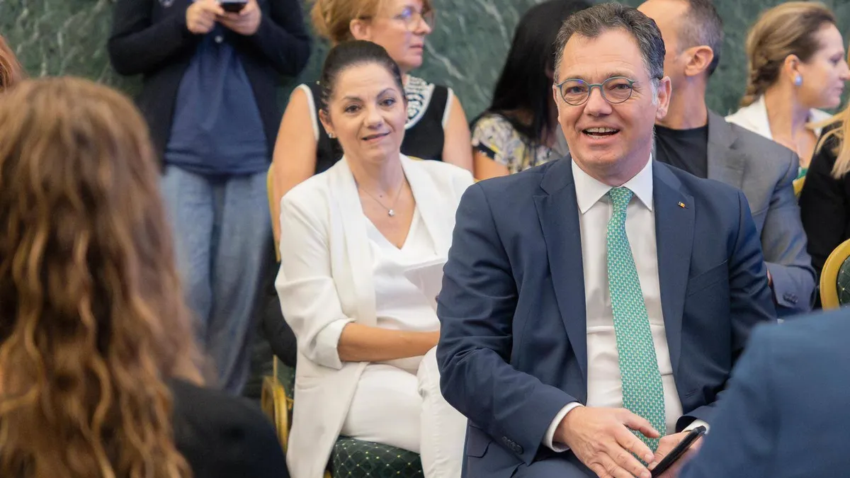 Concedierile la Cancelaria premierului, condusă de omul lui Bolojan, blocate de pesedistul de la SGG, Radu Oprea Foto: Facebook Radu Oprea